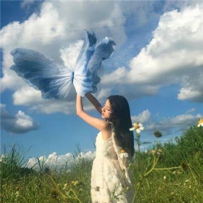 黎明时分的年轻人们