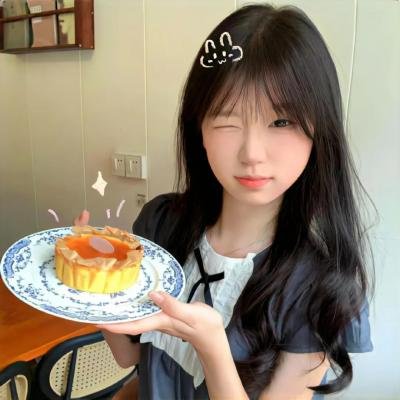 伴娘先拜堂